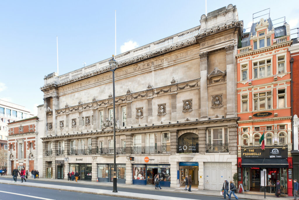 Styles Façade Solutions® used Façade Gommage to clean BAFTA’s Piccadilly headquarters without scaffolding. Delivered from a lorry-mounted cabin, this dry, solvent-free process gently lifts decades of grime from delicate carved stone while preserving its patina, leaving the site clear each evening and causing minimal disruption.