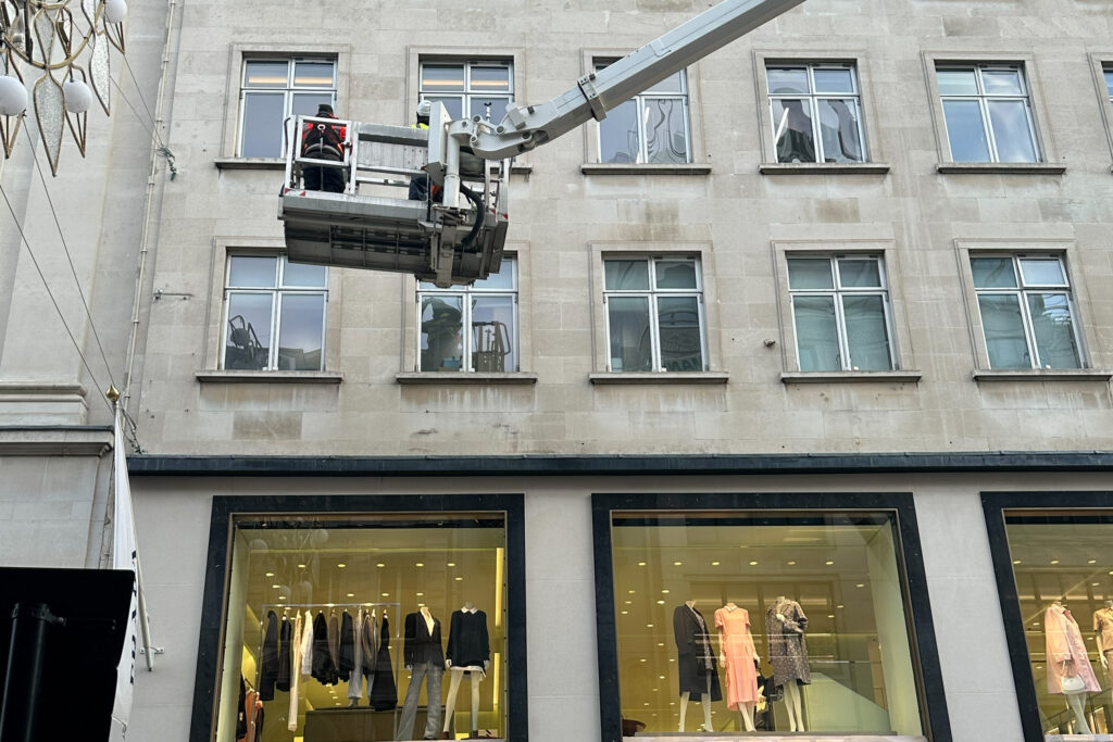 Styles Façade Solutions® delivers expert façade surveys for prestigious commercial retail venues, like 16-18 Old Bond Street. Our specialist teams work safely at height with minimal disruption to trading, identifying defects early, protecting brand image, ensuring compliance and safeguarding shoppers, staff and valuable property investments.